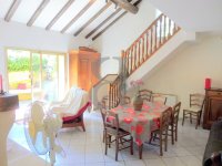 Villa L'Isle-sur-la-Sorgue #013536 Boschi Prestige