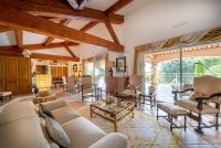 Villa L'Isle-sur-la-Sorgue #014226 Boschi Prestige