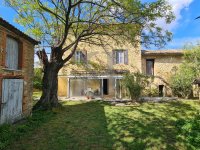 Farmhouse and stonebuilt house Sainte-Cécile-les-Vignes #014458 Boschi Real Estate