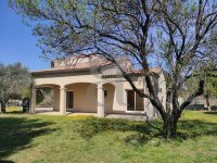Villa Valréas #014640 Boschi Real Estate