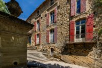 Farmhouse and stonebuilt house Sainte-Cécile-les-Vignes #014691 Boschi Real Estate