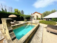 Mas and bastide L'Isle-sur-la-Sorgue #014881 Boschi Luxury Properties