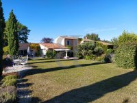 Villa Lacoste #015077 Boschi Real Estate