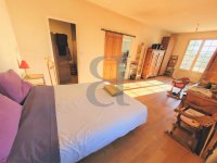 Villa Saint-Restitut #015351 Boschi Real Estate