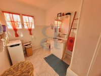 Villa Saint-Restitut #015351 Boschi Real Estate