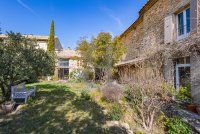 Farmhouse and stonebuilt house Sainte-Cécile-les-Vignes #015475 Boschi Real Estate