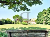 Farmhouse and stonebuilt house L'Isle-sur-la-Sorgue #017493 Boschi Real Estate