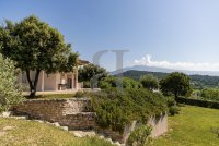 Villa Crillon-le-Brave #015678 Boschi Real Estate