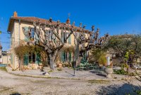 Farmhouse and stonebuilt house Camaret-sur-Aigues #015709 Boschi Real Estate
