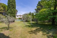 Villa Barbentane #015572 Boschi Real Estate