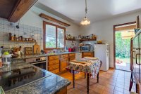 Villa Barbentane #015572 Boschi Real Estate