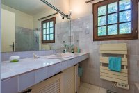Villa Barbentane #015572 Boschi Real Estate
