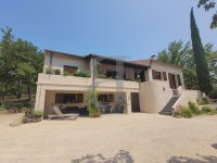 Villa Grignan #015778 Boschi Real Estate