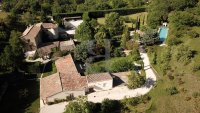 Mas and bastide Pernes-les-Fontaines #015963 Boschi Luxury Properties