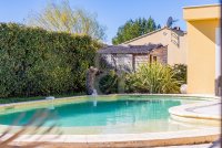 Villa L'Isle-sur-la-Sorgue #016028 Boschi Real Estate