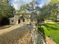 Farmhouse and stonebuilt house L'Isle-sur-la-Sorgue #016165 Boschi Real Estate