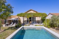 Farmhouse and stonebuilt house Carpentras #016266 Boschi Real Estate