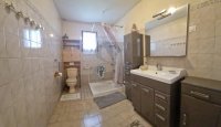 Villa Carpentras #016318 Boschi Real Estate