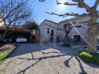 Farmhouse and stonebuilt house Carpentras #016326 Boschi Real Estate
