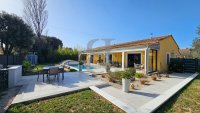 Villa Grillon #016399 Boschi Real Estate