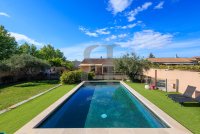 Villa L'Isle-sur-la-Sorgue #016407 Boschi Immobilier