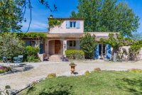 Villa L'Isle-sur-la-Sorgue #016502 Boschi Real Estate