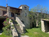 Farmhouse and stonebuilt house Nyons #016529 Boschi Real Estate