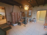 Farmhouse and stonebuilt house Bourdeaux #016686 Boschi Real Estate