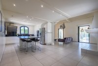 Villa Piolenc #016801 Boschi Immobilier