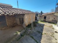 Farmhouse and stonebuilt house Grignan #017636 Boschi Real Estate