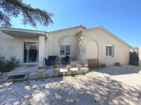 Villa Carpentras #017733 Boschi Real Estate