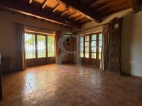 Villa Visan #017772 Boschi Real Estate