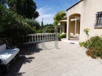 Villa L'Isle-sur-la-Sorgue #013185 Boschi Prestige