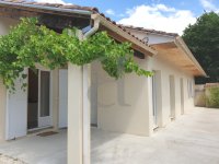 Villa La Bégude-de-Mazenc #013249 Boschi Prestige