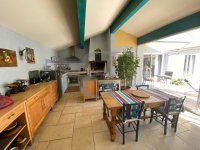 Villa Valréas #013354 Boschi Prestige
